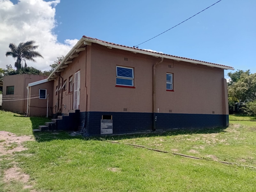 3 Bedroom Property for Sale in Cambridge West Eastern Cape